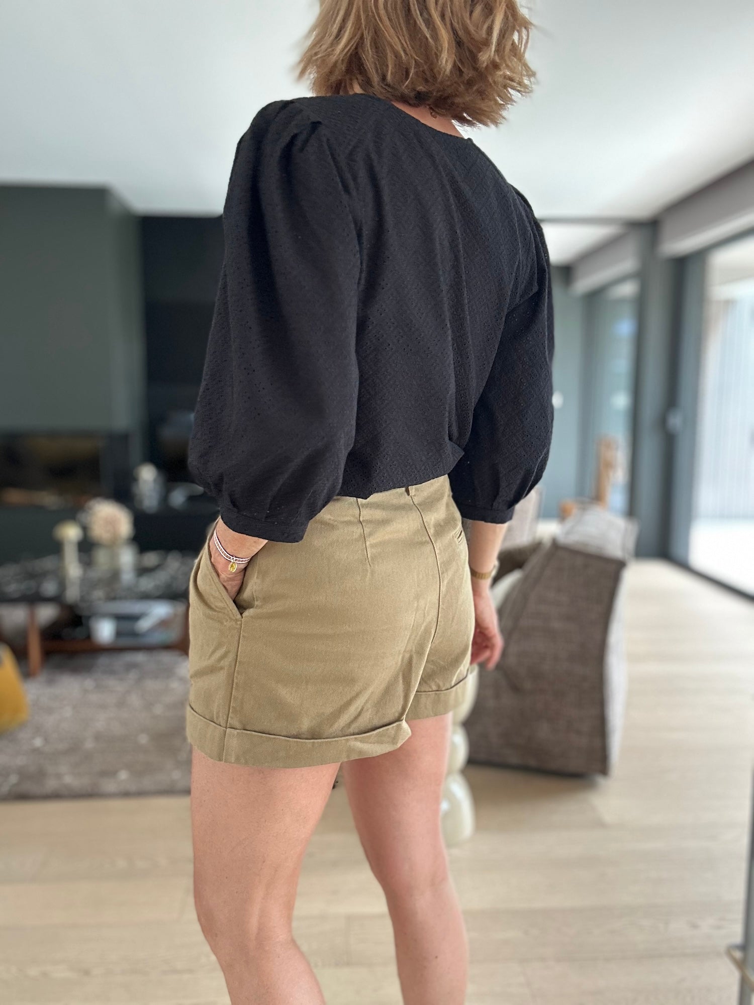 Blouse ELEN broderie anglaise noire (épuisée)