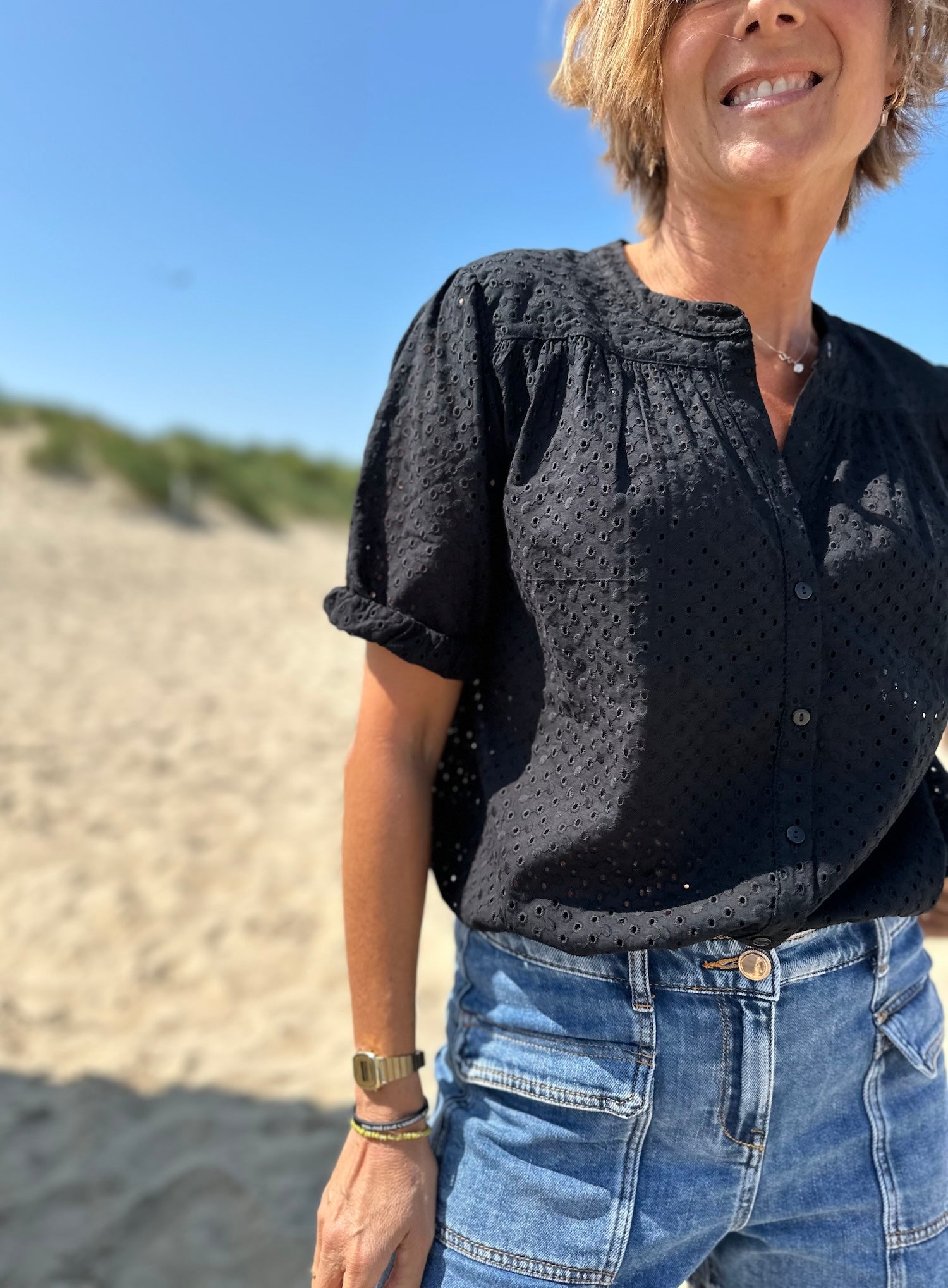 Blouse Ambrine broderie anglaise noire (épuisée)