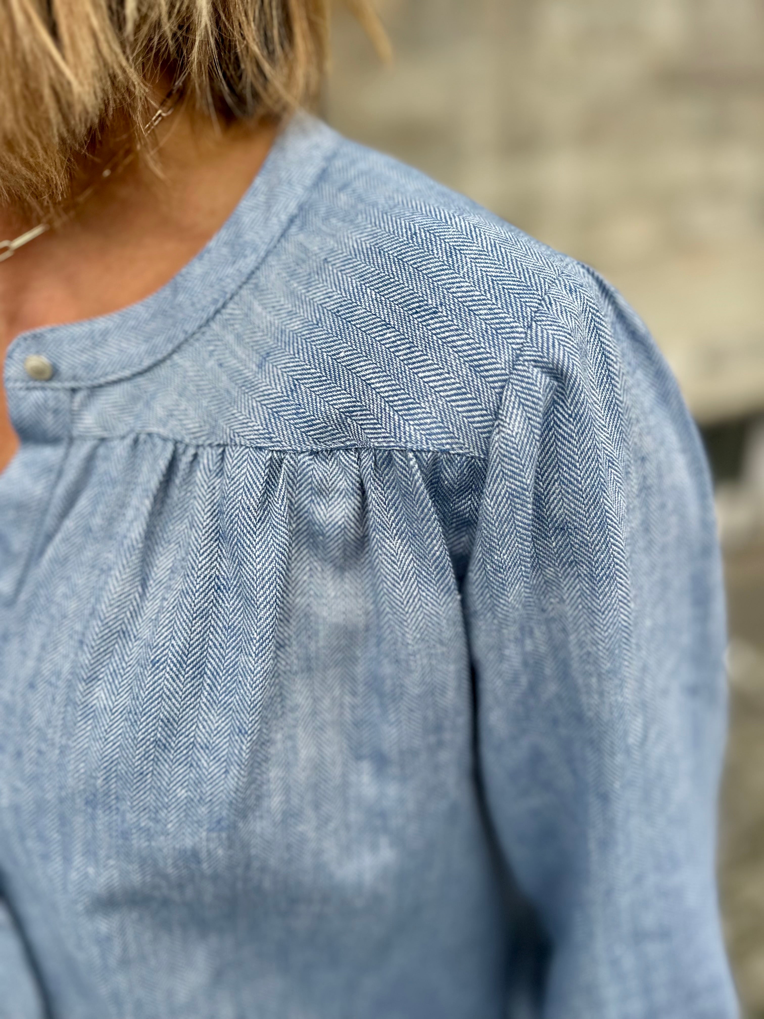 Blouse Ambrine bleu ciel (épuisée)