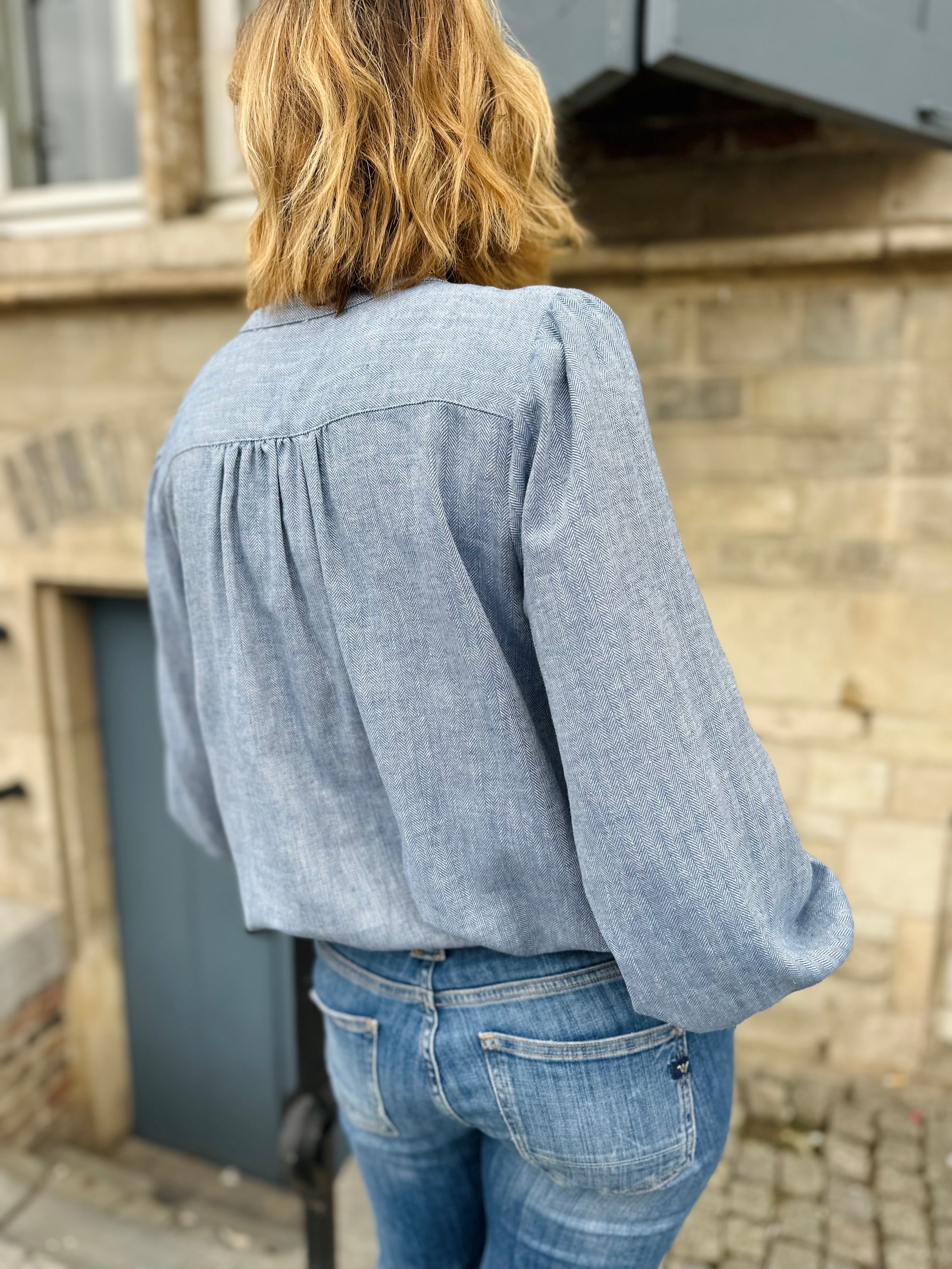Blouse Ambrine bleu ciel (épuisée)